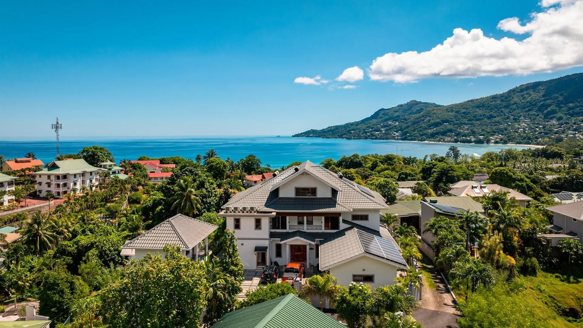 D'Offay Seaview Apartments Beau Vallon   Beau Vallon (Mahe)