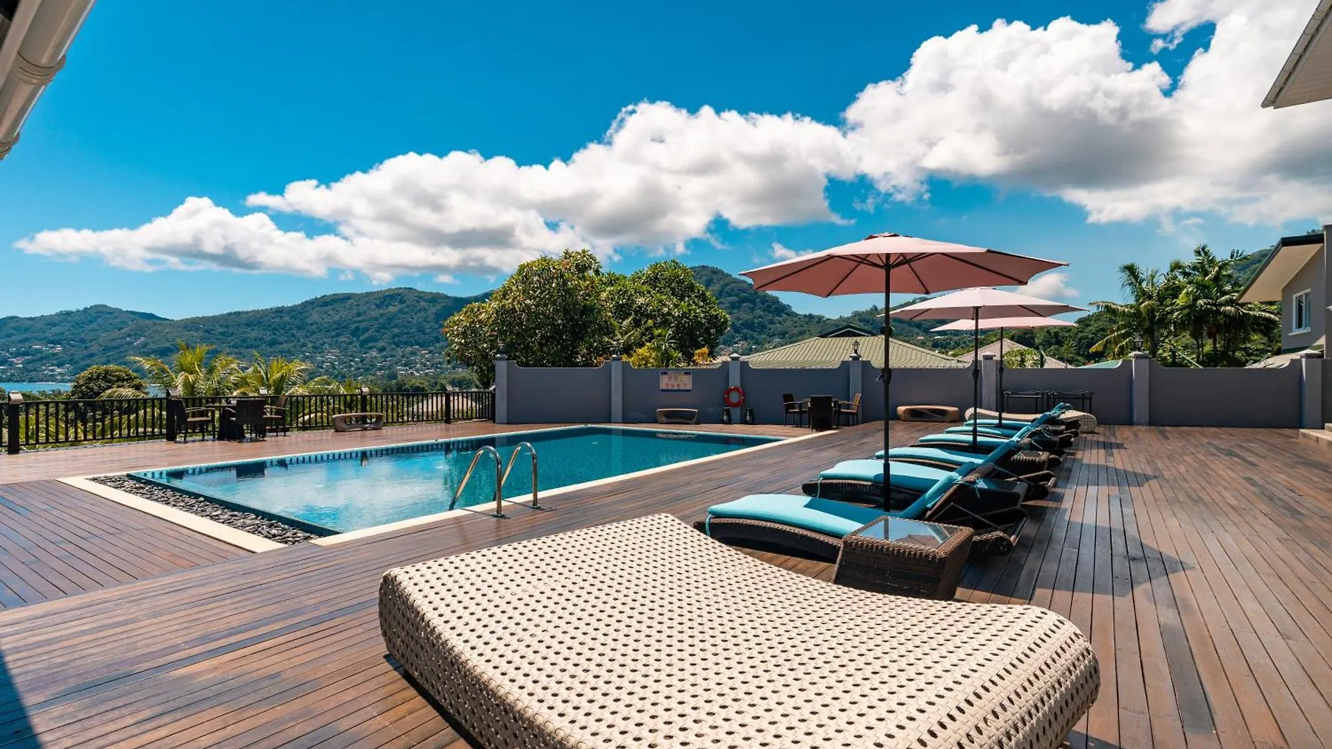 D'Offay Seaview Apartments Beau Vallon  0*, Beau Vallon (Mahe) Seychellerna
