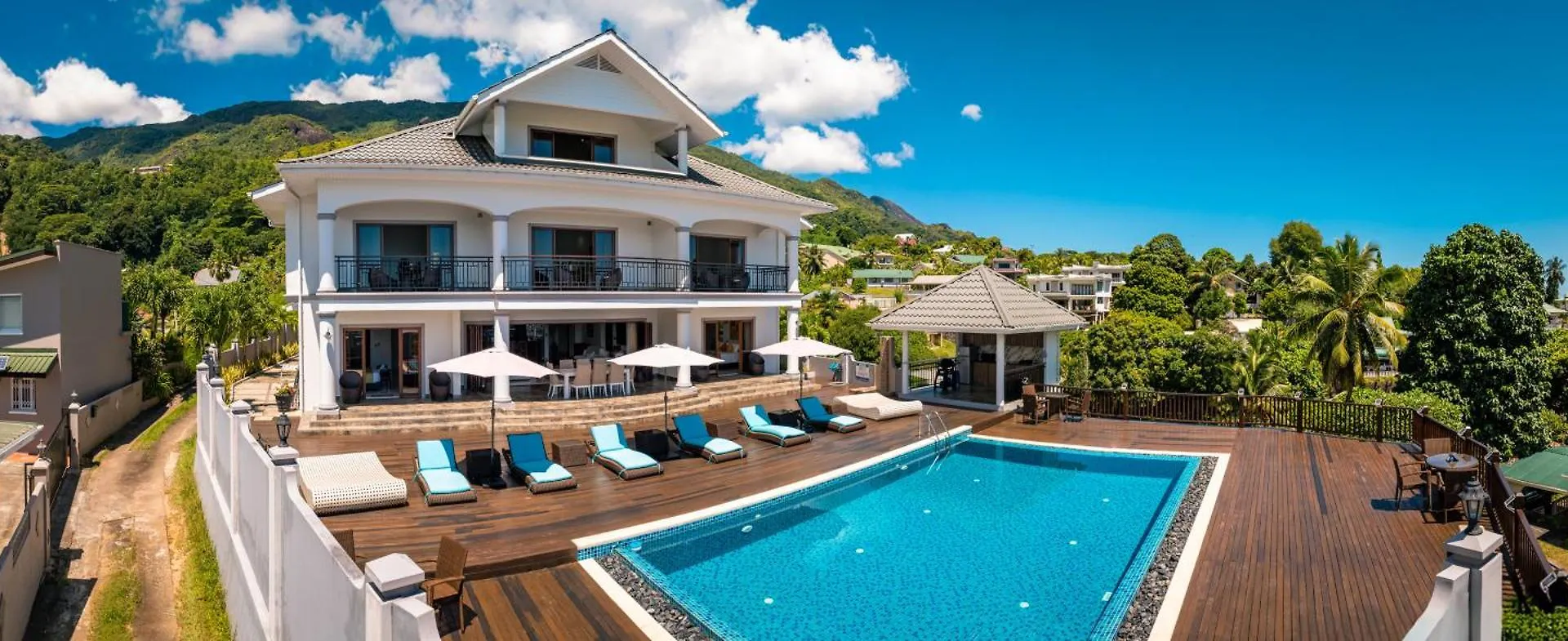 D'Offay Seaview Apartments Beau Vallon